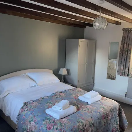 Holiday home Mill House