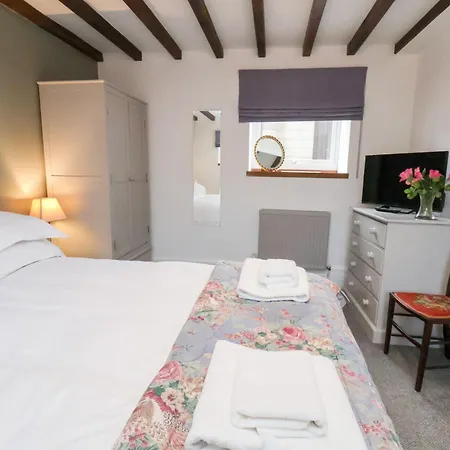 بيت للعطل Mill House